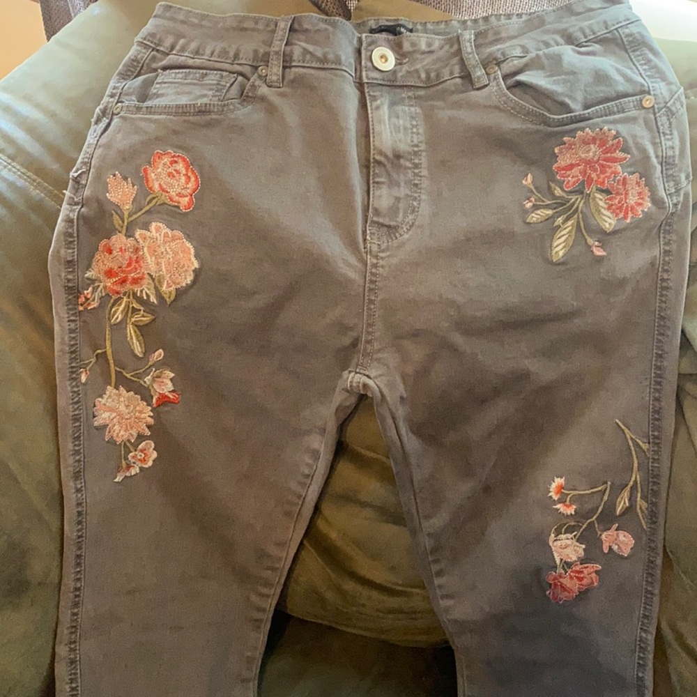 Coco + Carmen pants